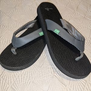 Sanuk Sandals